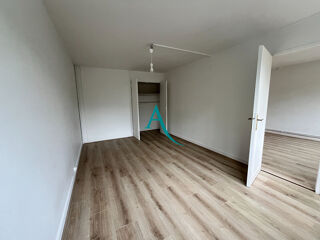  Appartement  louer 3 pices 81 m