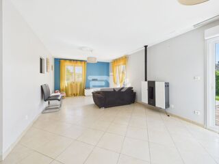  Maison  vendre 5 pices 147 m