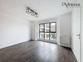  Appartement à louer 1 pièce 32 m²