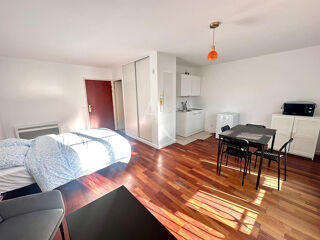  Appartement à louer 1 pièce 31 m²