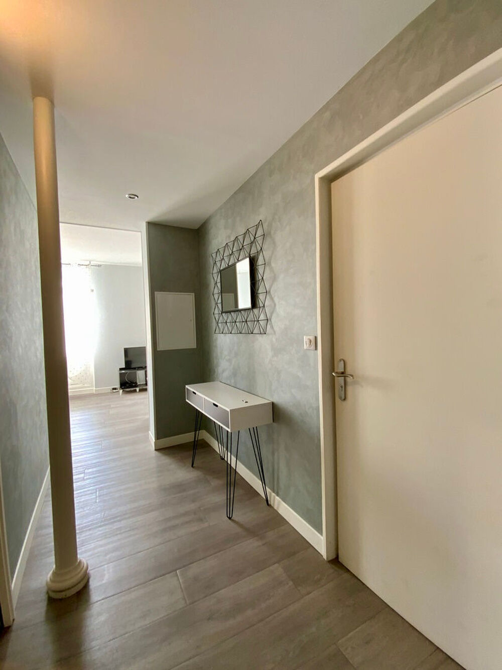 Location Appartement Très bel appartement MEUBLE 1 chambre - Jonzac centre ville Jonzac