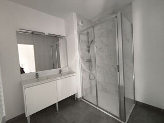  Appartement � vendre 4 pi�ces 80 m�