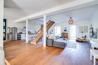  Maison à vendre 10 pièces 240 m²