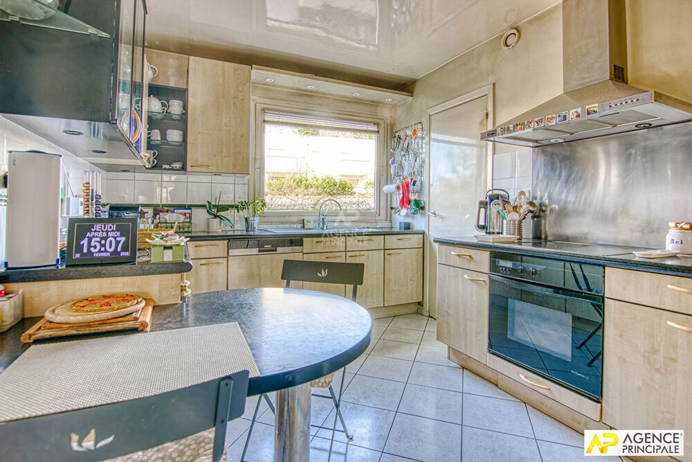 � vendre  Appartement Versailles (78000)