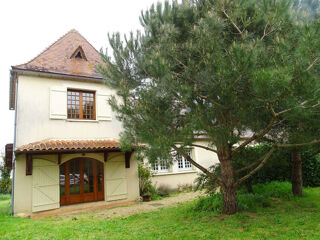  Maison à vendre 10 pièces 192 m²