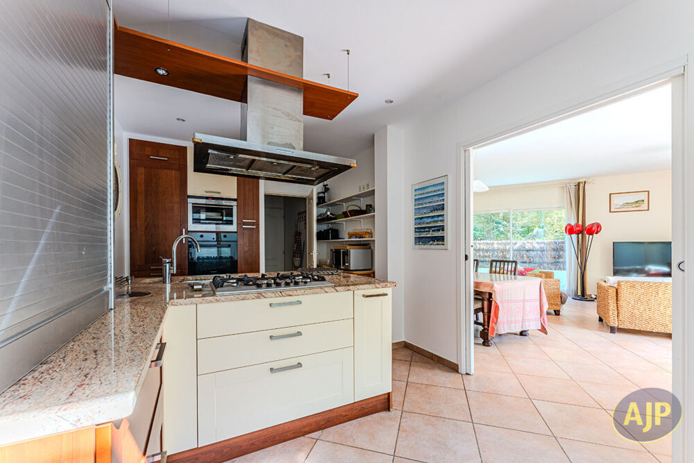 Vente Maison TAUSSAT AU COEUR DU BOURG MAISON 4 CHAMBRES DE 138M² Lanton