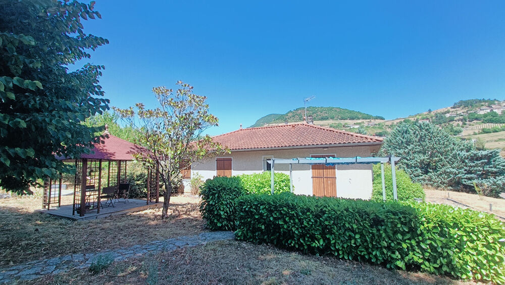 Maison de plain pied avec grand terrain constructible et garage indépendant de 80m2
