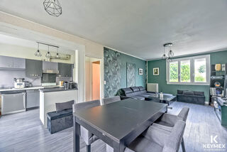  Maison  vendre 5 pices 82 m