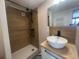  Appartement à louer 1 pièce 34 m²