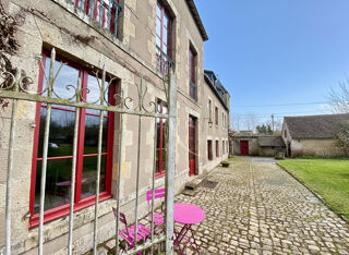  Maison à vendre 10 pièces 317 m²