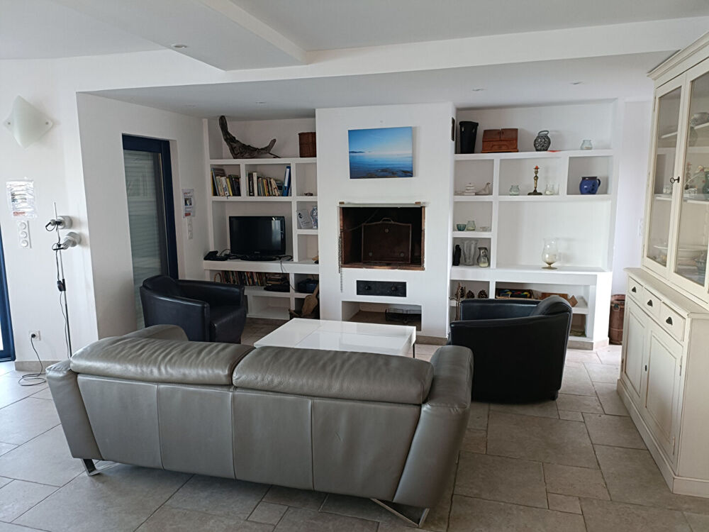 Vente Maison Villa pieds dans l'eau Sainte-Maxime Sainte maxime
