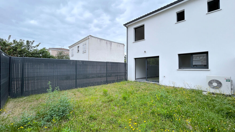 Vente Maison A VENDRE MAISON DE TYPE 4 AVEC GARAGE ET JARDIN - SECTEUR PESSAC Pessac