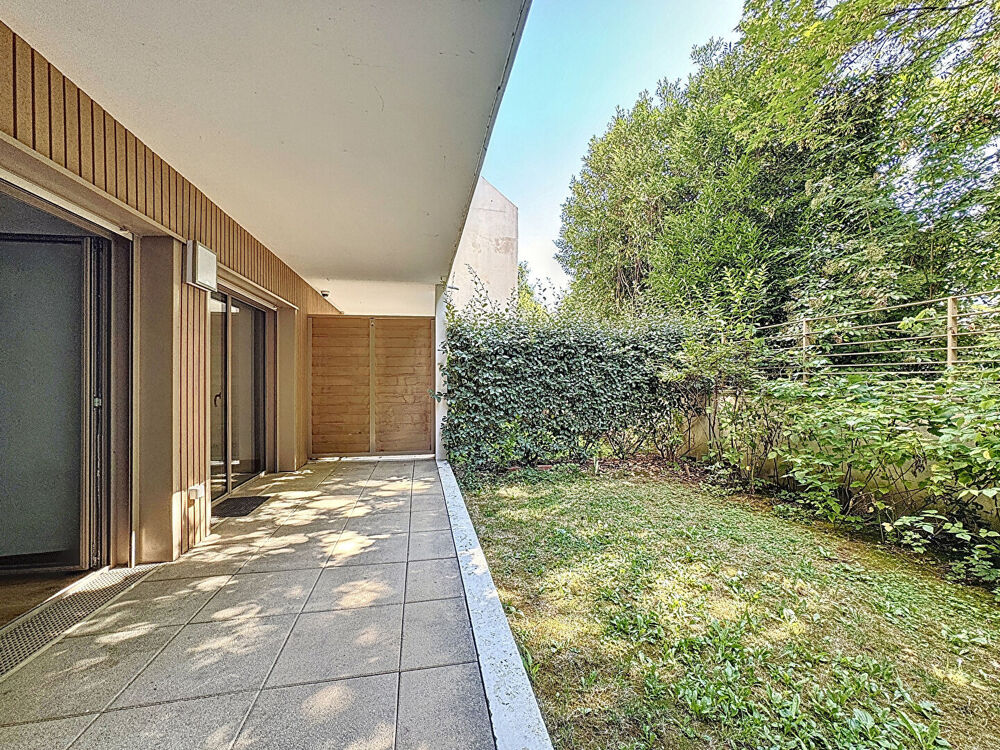Vente Appartement BEAU 2 PIÈCES AVEC TERRASSE & JARDIN PRIVATIF DE 38 M² CENTRE VILLE CACHAN Cachan