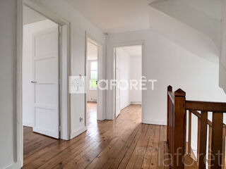  Maison à louer 5 pièces 95 m²