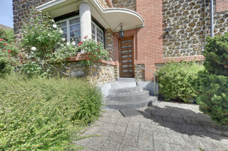  Maison à vendre 7 pièces 148 m²