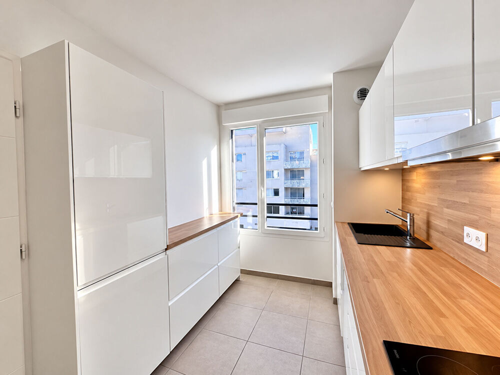 Location Appartement À LOUER - AIX-LES-BAINS CENTRE SUPERBE T2 NEUF DE 45 M² AVEC TERRASSE - DPE A Aix les bains