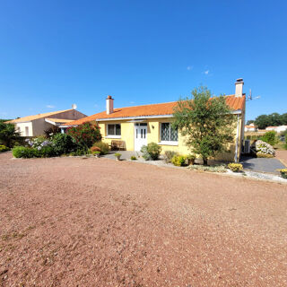  Maison  vendre 6 pices 130 m