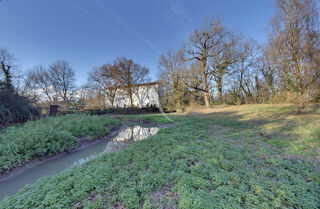  Maison � vendre 8 pi�ces 328 m�