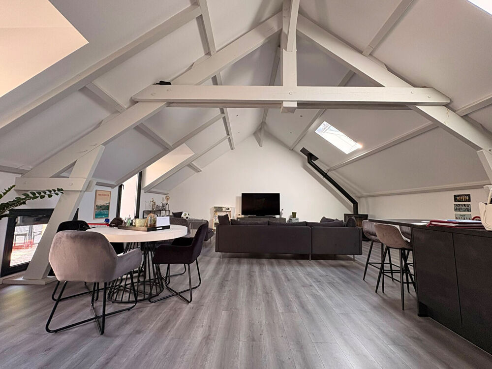 Vente Maison Maison Mezy Sur Seine 7 pièce(s) 174 m2 Mezy sur seine