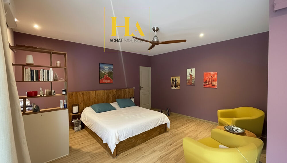 Vente Maison Propriété d'exception  Lisière de Saint-Pierre 7 pièce(s) 257 m2 Saint pierre