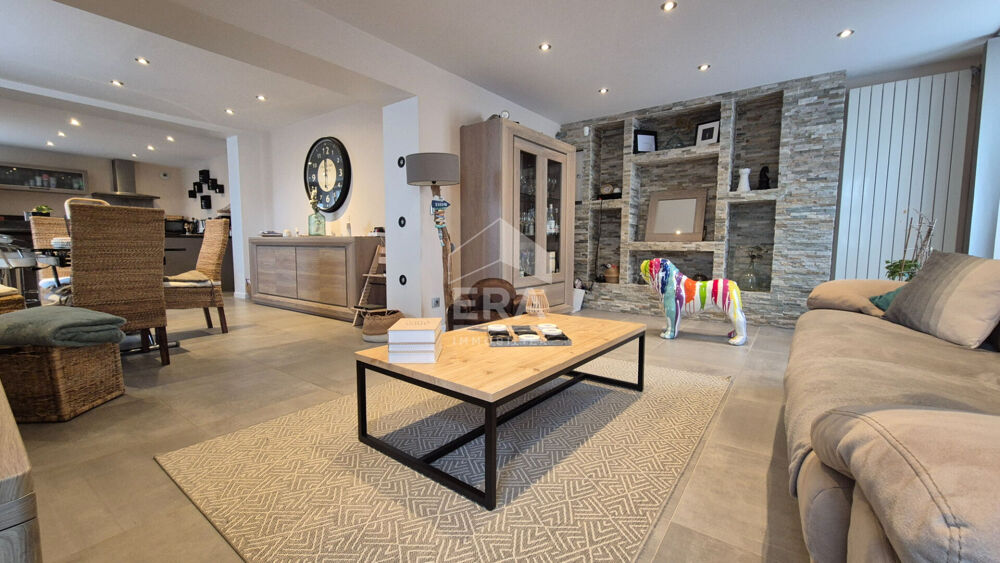 Vente Maison Maison BRIARDE 6 pièce(s) 140 m2 Brie comte robert