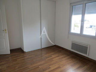  Appartement à louer 3 pièces 71 m²