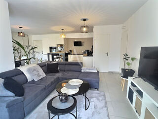  Appartement  vendre 3 pices 77 m