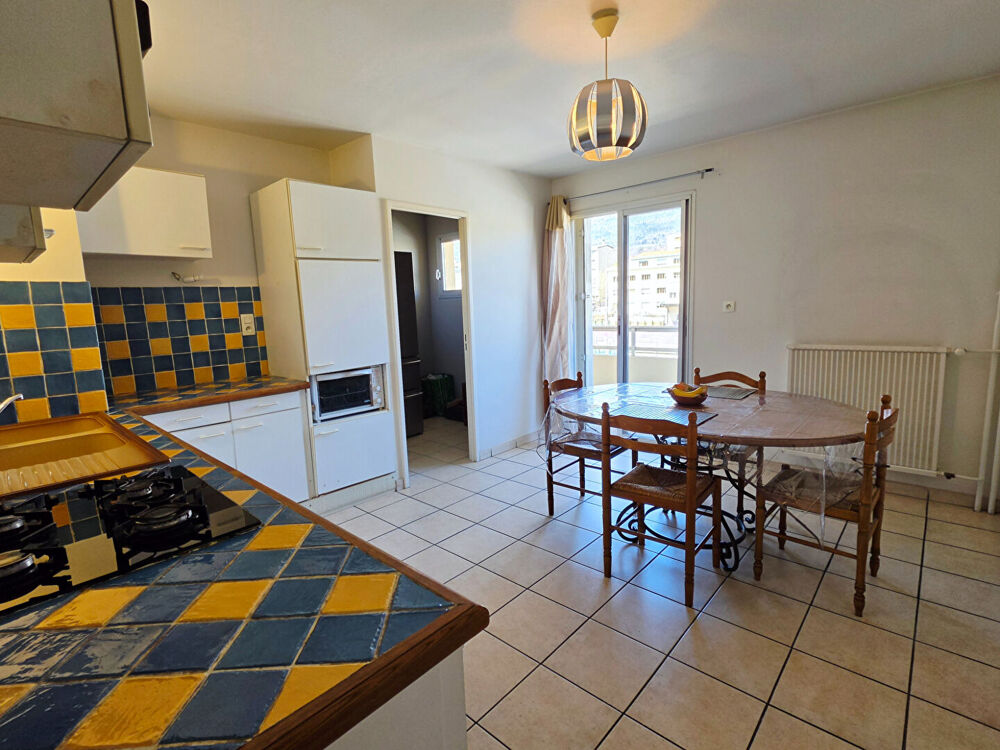 Appartement 3 pièces 87m2 Gap centre