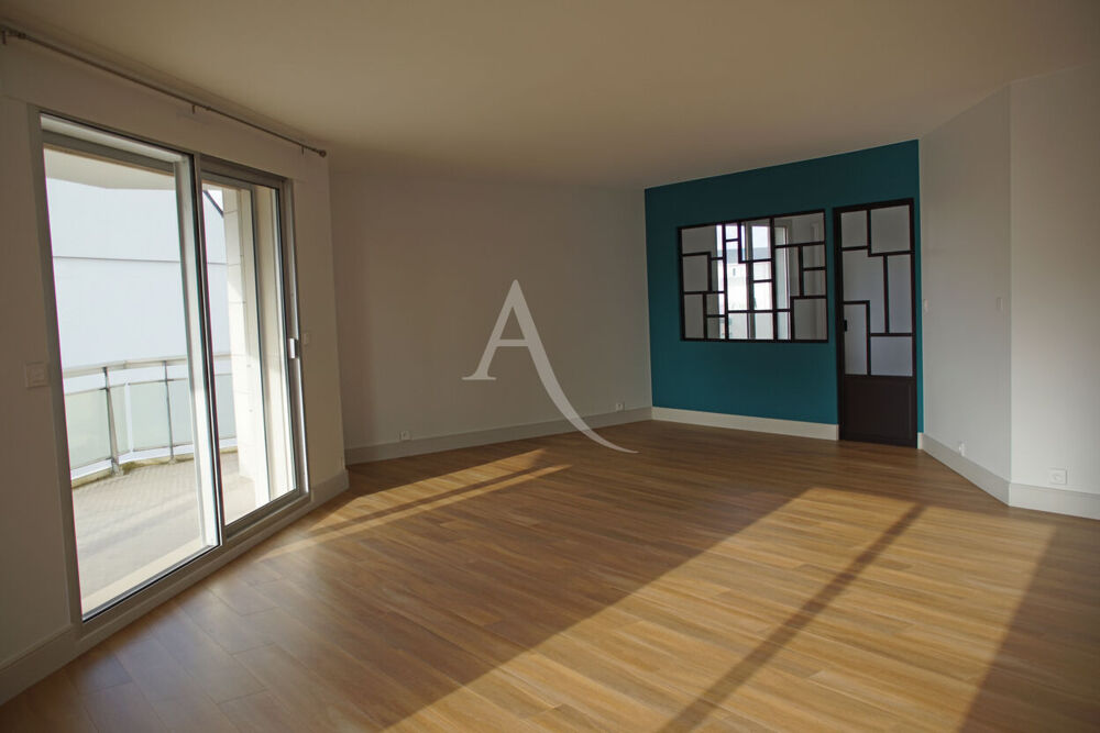 Location Appartement Appartement Blois 4 pièces 130 m² avec terrasse Blois