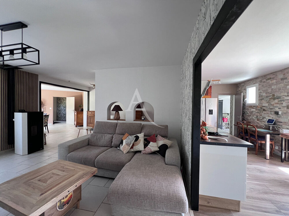 Maison Beaulieu Sous La Roche 5 pièce(s) 154 m2