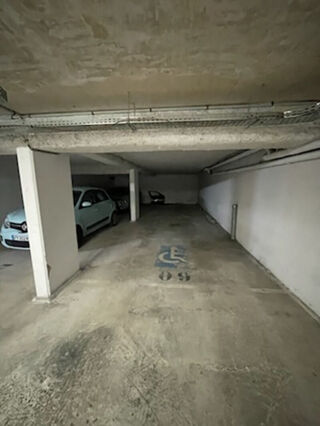  Parking / Garage à vendre 