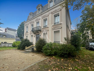  Immeuble � vendre 10 pi�ces 220 m�