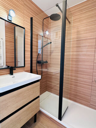  Appartement à louer 3 pièces 58 m²