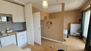  Appartement à louer 1 pièce 27 m²