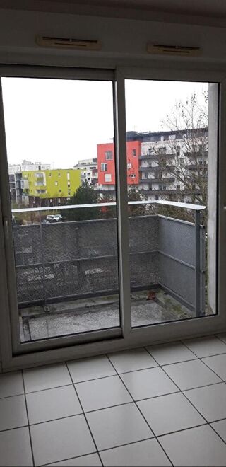  Appartement à louer 1 pièce 36 m²