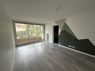  Appartement à louer 2 pièces 47 m²
