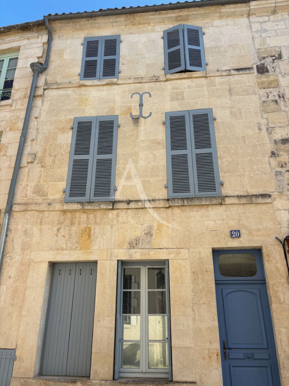 Vente Immeuble immeuble au coeur de Fontenay le comte Fontenay le comte