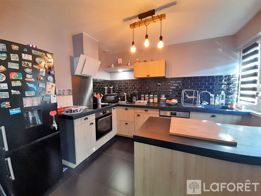 Maison Fesches Le Chatel 5 pièce(s) 81 m2