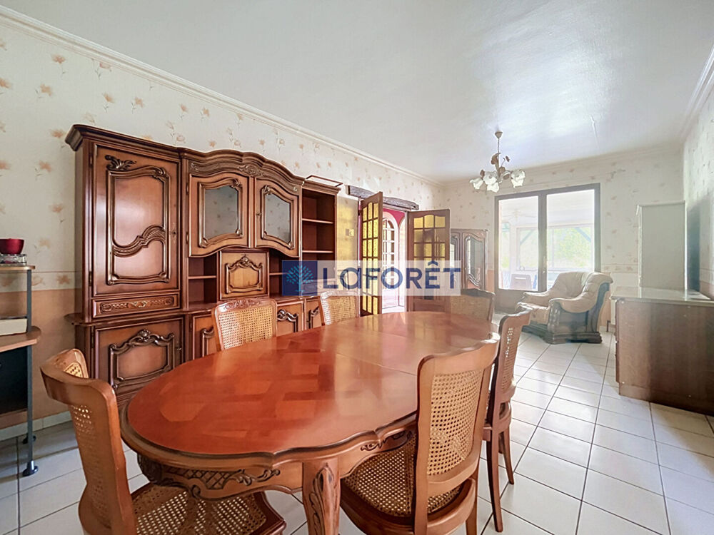 Maison Wassy 6 pièce(s) 198,49 m2