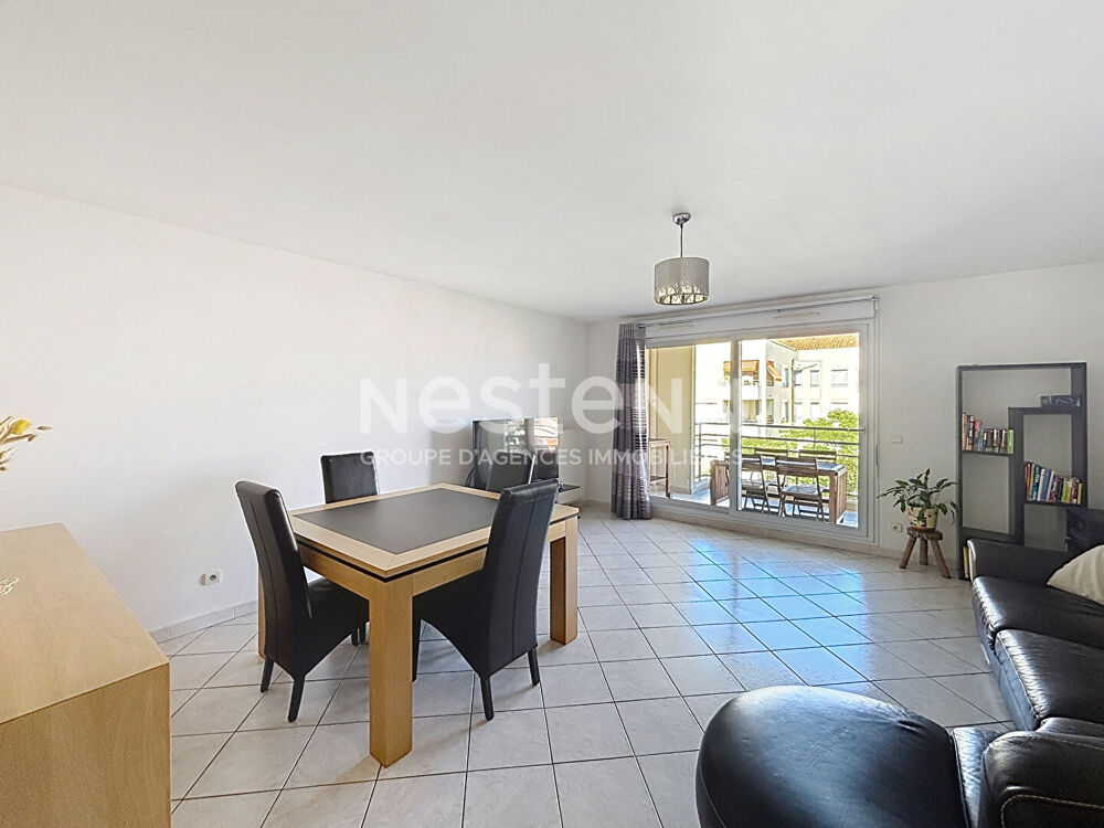 Appartement Bron T4 de 83m2 - 3 chambres - 2 terrasses - Cave - FORT DE BRON 69500