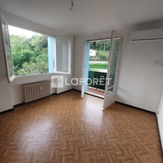  Appartement à louer 3 pièces 68 m²