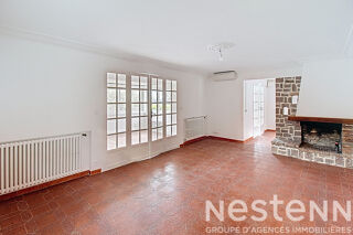  Maison à vendre 12 pièces 264 m²