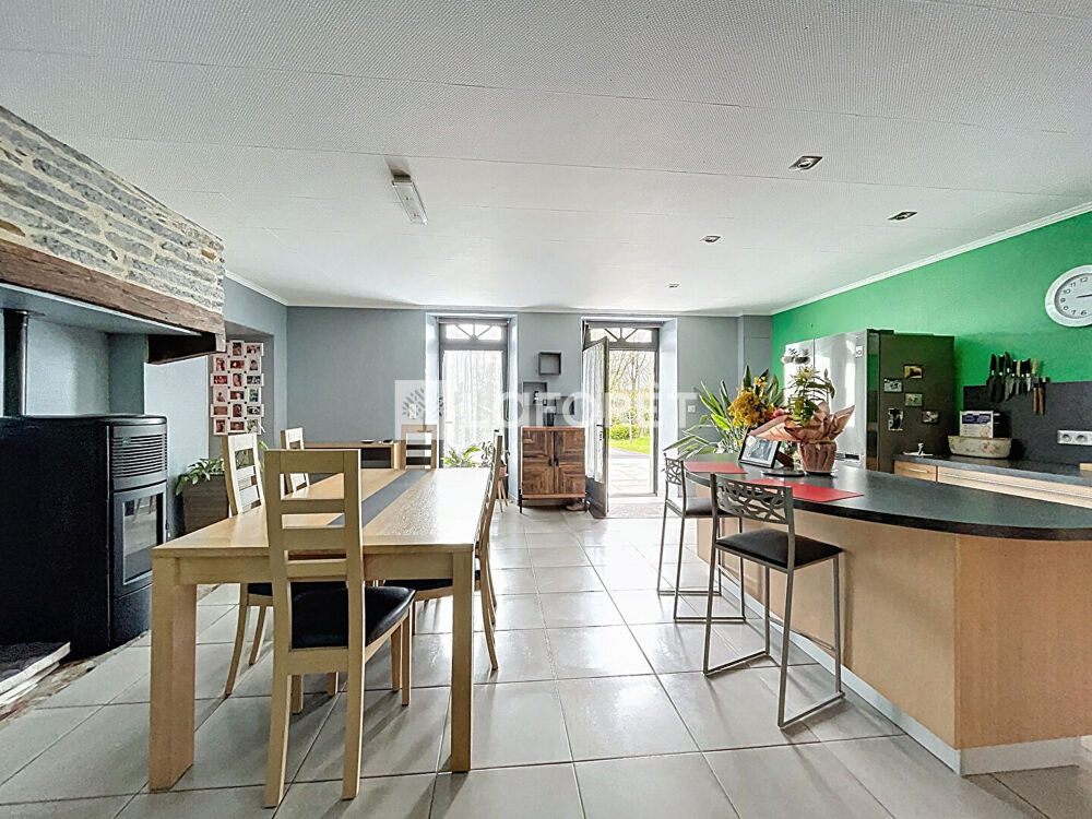 Vente Maison Maison Saint Just 9 pièce(s) 240 m2 Saint just