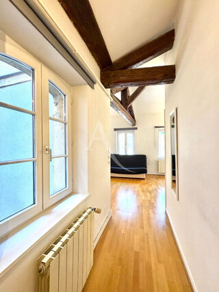  Appartement à louer 1 pièce 27 m²