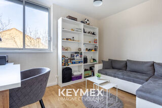  Appartement � vendre 4 pi�ces 77 m�