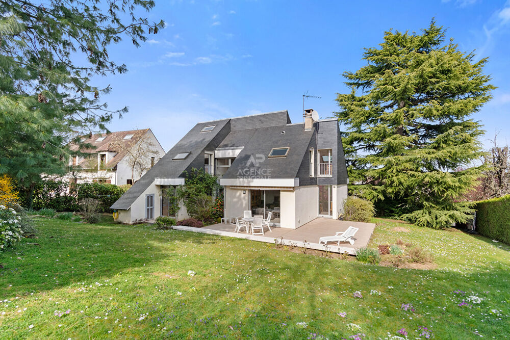 � vendre  Maison Saint-Germain-en-Laye (78100)