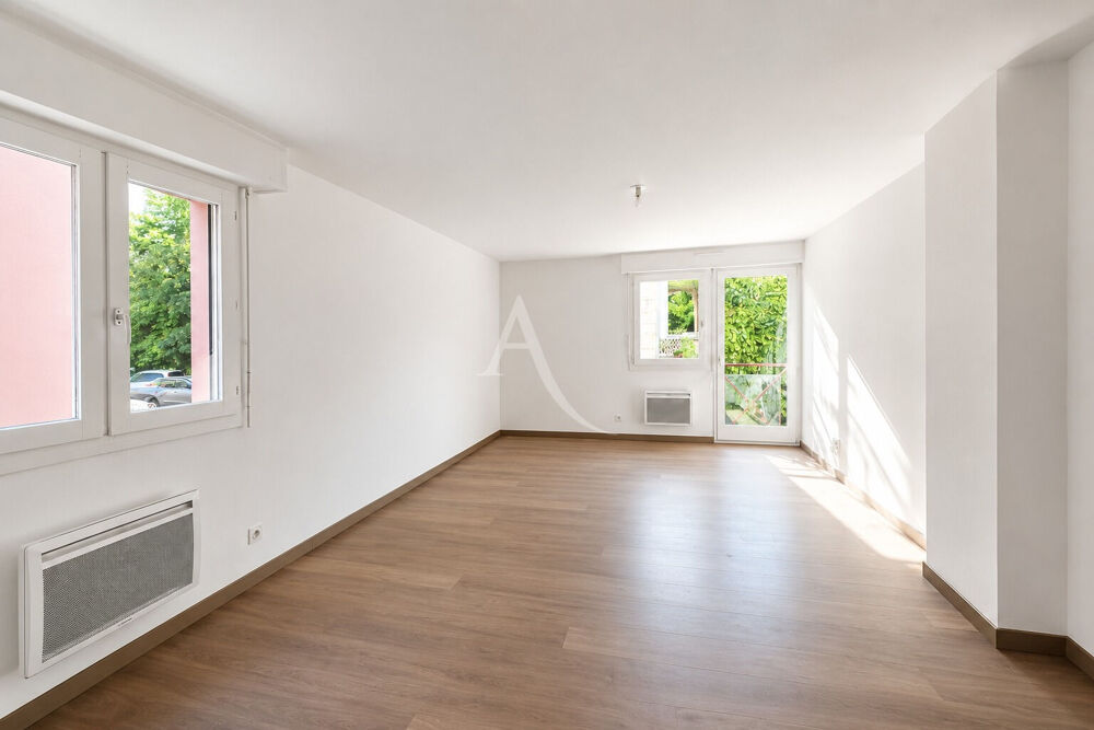 DAX- Appartement 2 chambres 80m² avec place privative