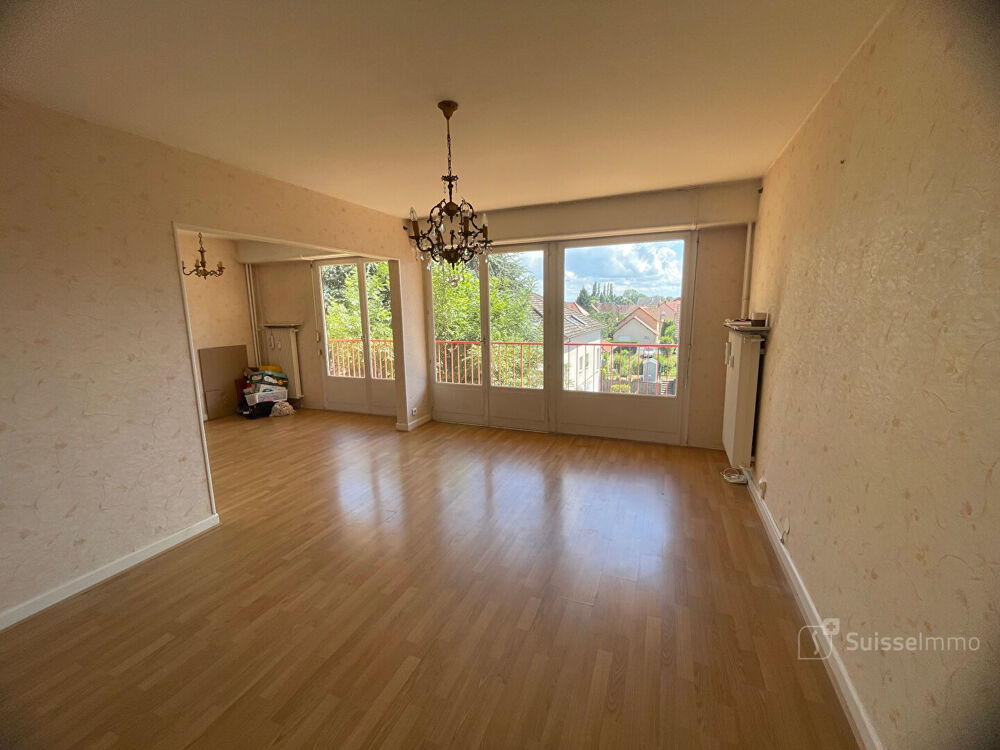 Valdoie, spacieux appartement T4 très lumineux avec balcon et garage