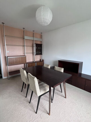  Appartement à louer 4 pièces 92 m²