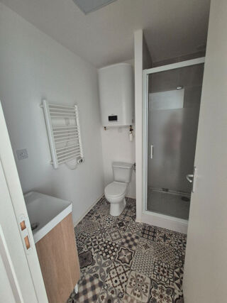  Appartement à louer 2 pièces 43 m²